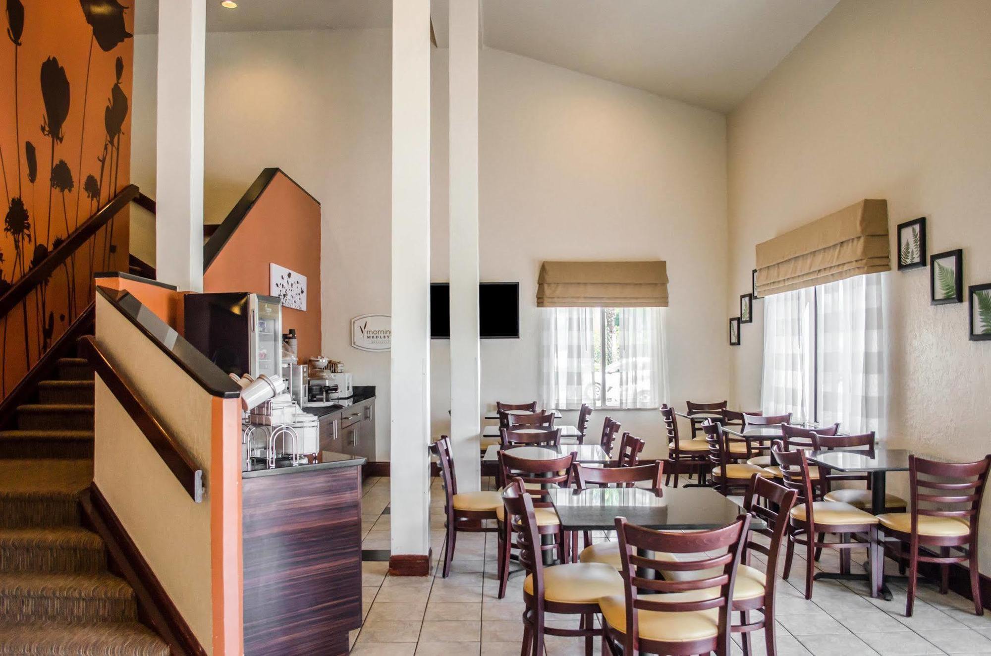 Sleep Inn Near Busch Gardens - Usf Temple Terrace Esterno foto